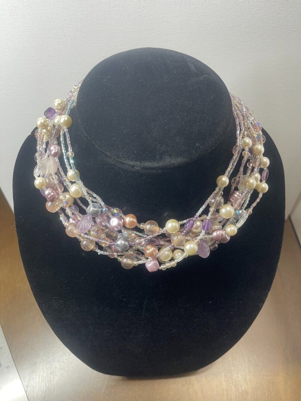 Layered beaded necklace with faux pearls